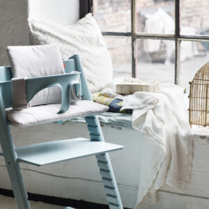 Sedia Stokke Tripp Trapp Azzurra con Baby Set e Cuscino